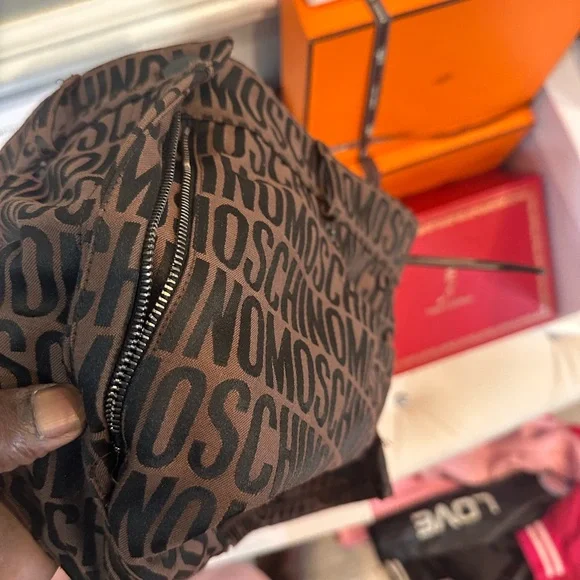 Moschino Tan and Black Logo Short & Corset set - Picture 6 of 10